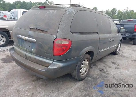 2006 Chrysler Town & Country Touring z USA, uszkodzony, nr VIN 2A4GP54L56R823026